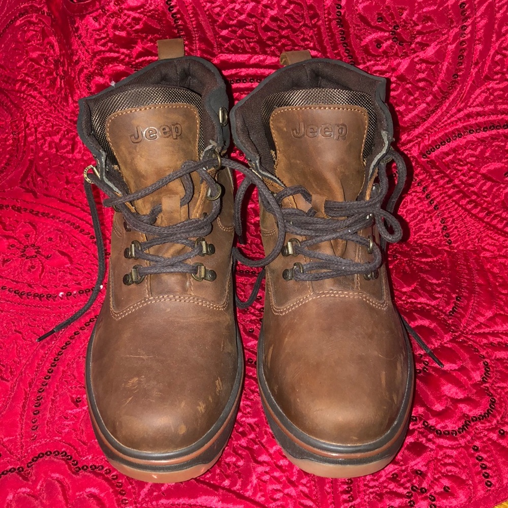 Jeep boots